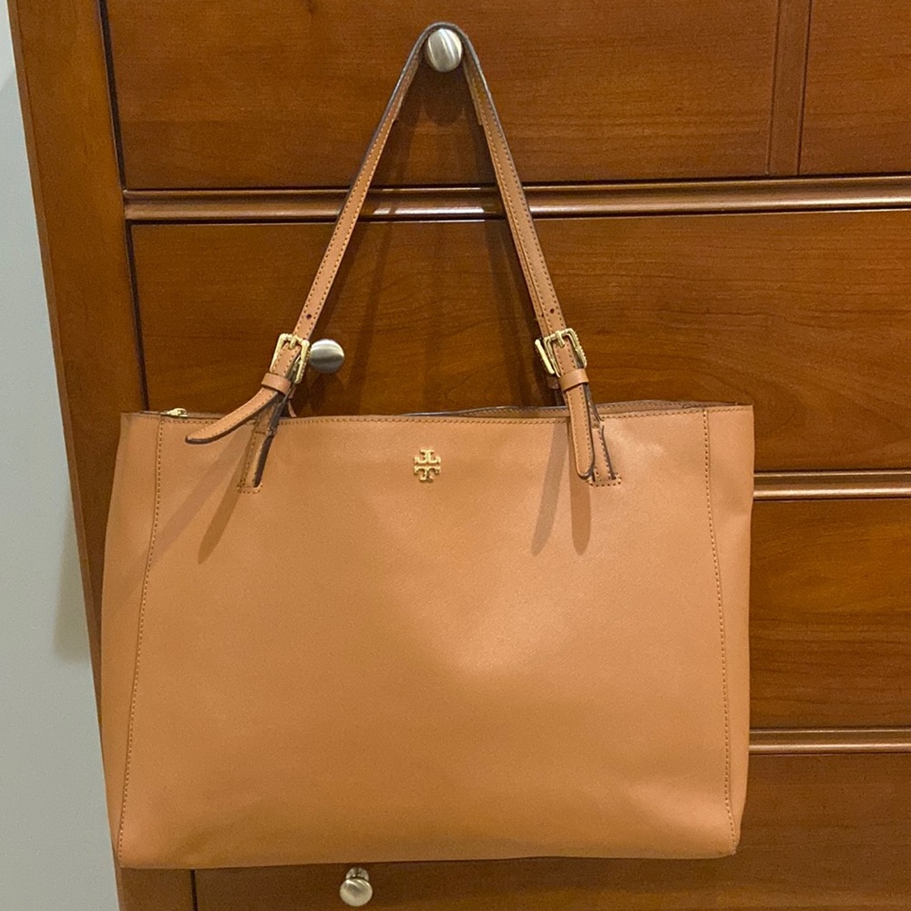 GUC Tory Burch York Buckle Tote in Luggage Color